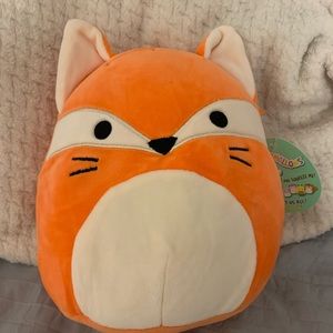 James the orange fox squishmallow